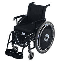 amaury-center-cadeira-rodas-aktiva-ultra-lite-x
